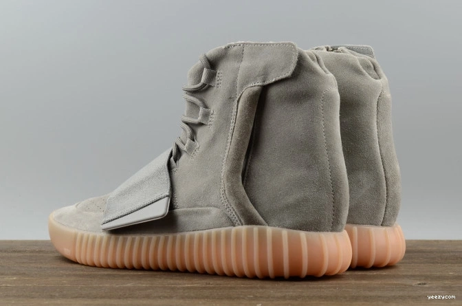 LIGHT 750 YEEZY ADIDAS GUM GLOW BB1840 BOOST DARK GREY 0722